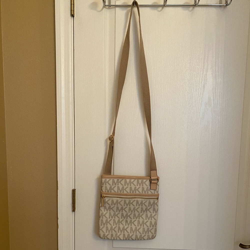 Michael Kors Crossbody Purse